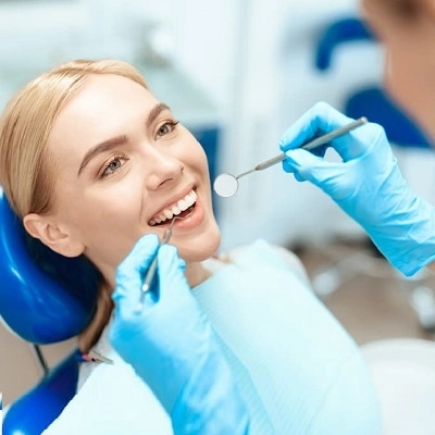طبيب الأسنان 1 best dental clinic in abu dhabi